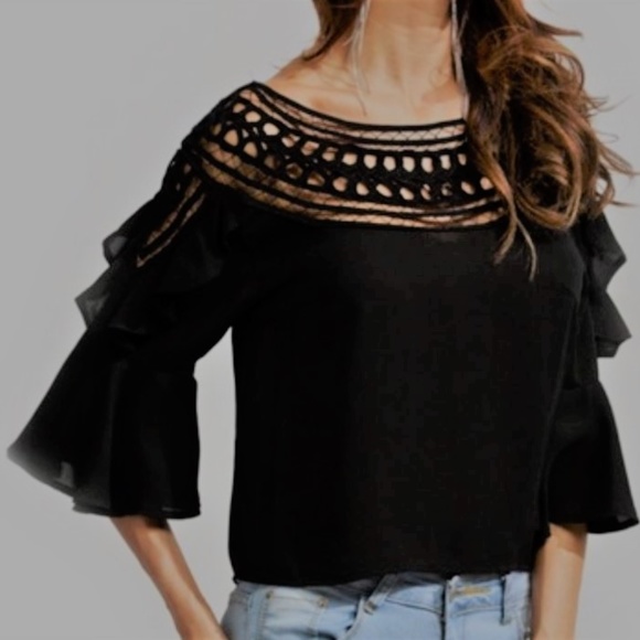 Tops - Cut Out Lace Collar Ruffle Top NWT
